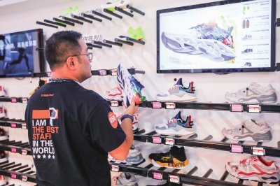 專業(yè)為本，視覺賦能 國產(chǎn)運(yùn)動(dòng)品牌的轉(zhuǎn)型之路